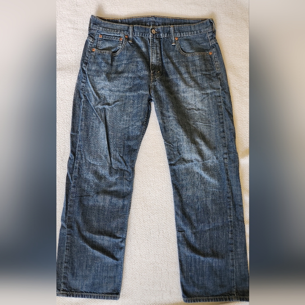Men's Levi jeans 569, 34 waist, 32 length